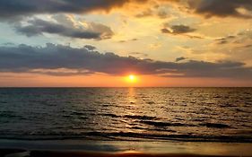 Bella'S Beach Resort